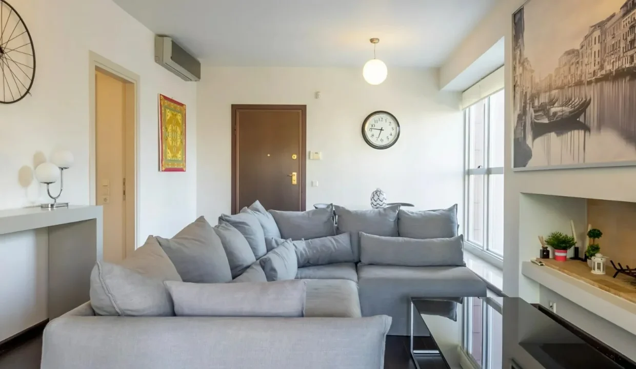 193315_906307_fullscreen