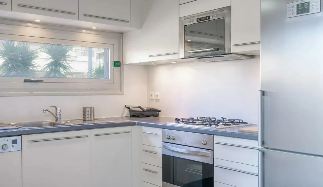 193320_056608_fullscreen