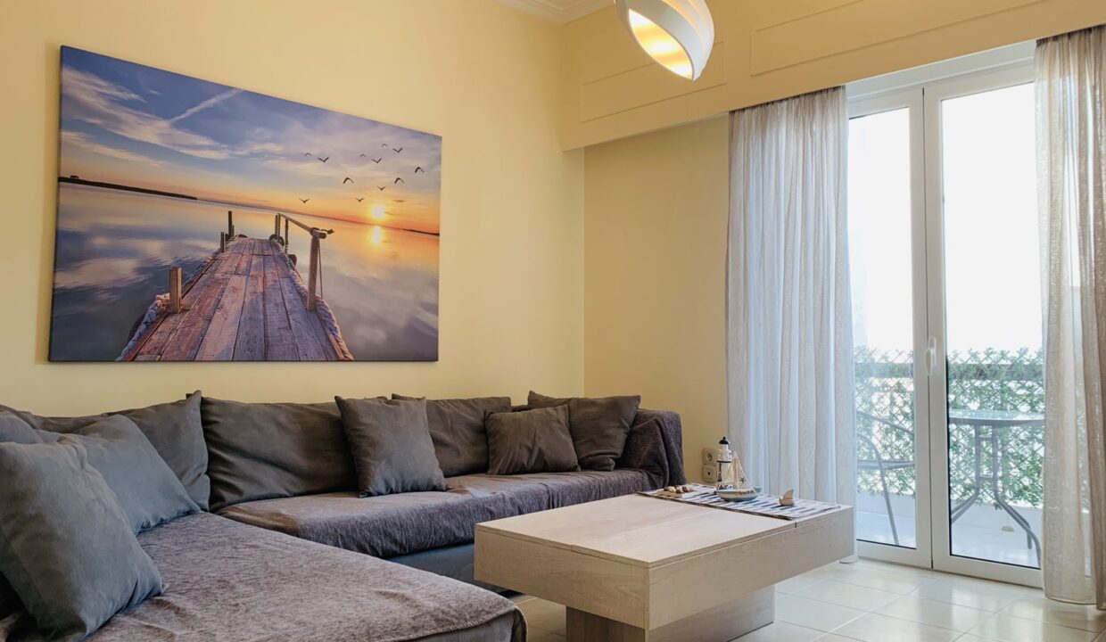 IMG-8aa8a9e20ee5b5bbdee199e02098aff2-V