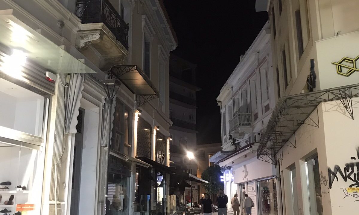 IMG-a9d64a70d16211b86f53a78132ffb669-V