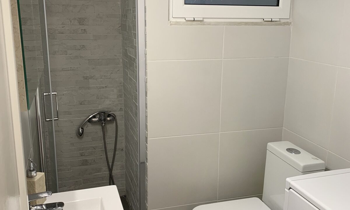 IMG-fcc9f8109ed68ee28f587fc26058daaa-V